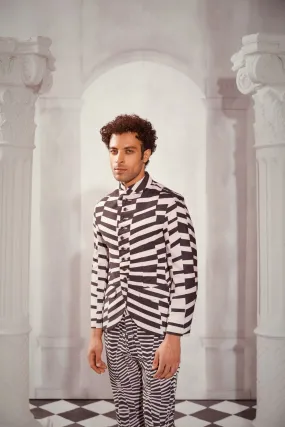 Black & White Byzantine Print Button Down Coat
