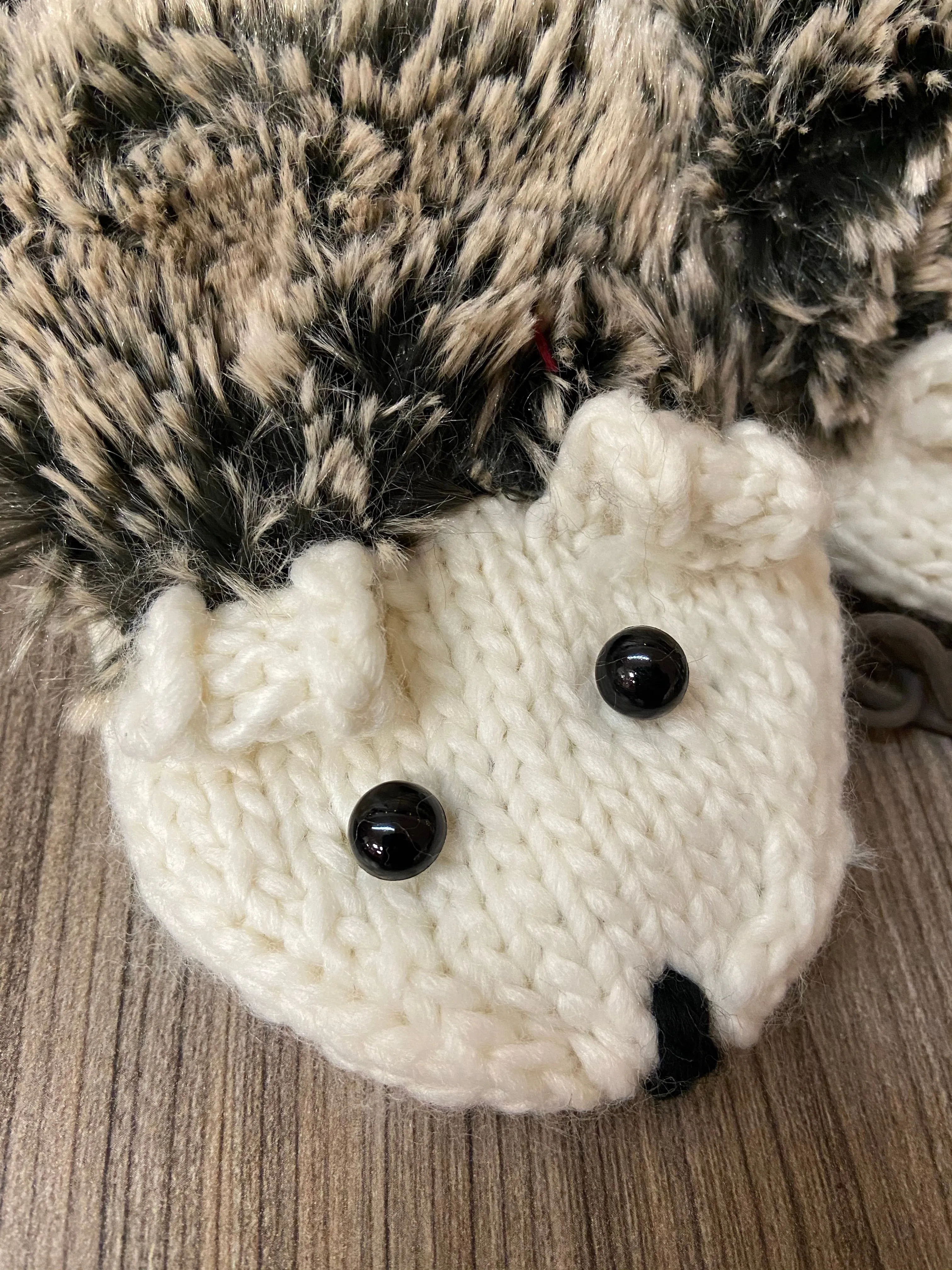 Critter Mittens-Hedgehog
