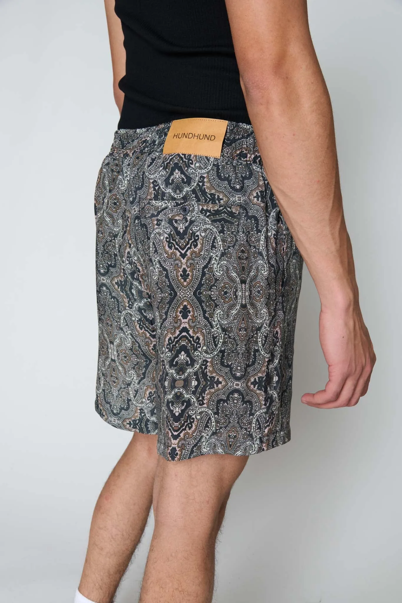 Ernst Shorts