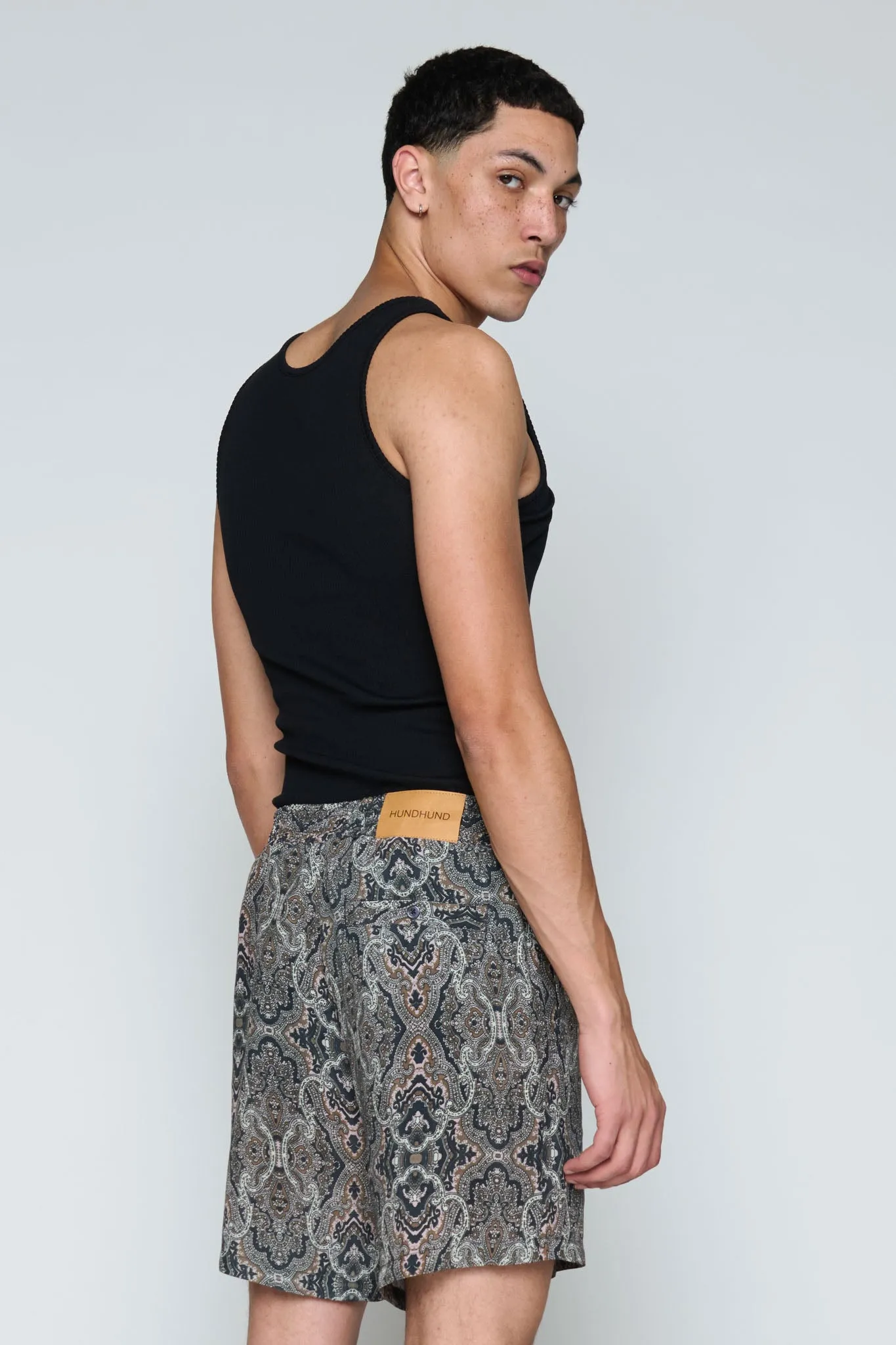 Ernst Shorts