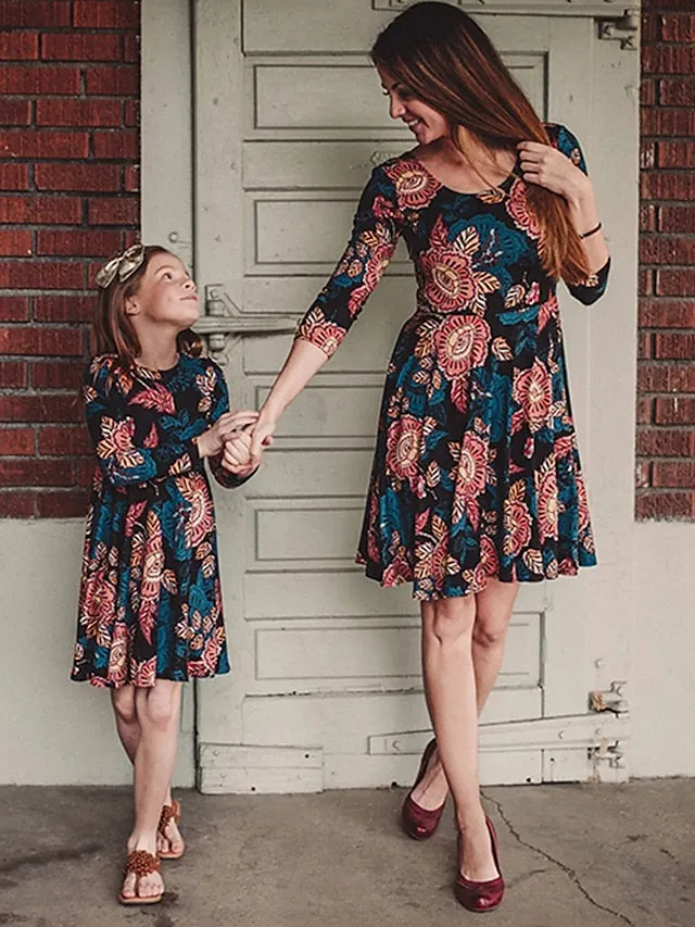 Mommy and Me Dresses Floral Dailywear Pleated Green 3/4 Length Sleeve Above Knee Mommy And Me Outfits Basic Matching Outfits