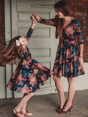 Mommy and Me Dresses Floral Dailywear Pleated Green 3/4 Length Sleeve Above Knee Mommy And Me Outfits Basic Matching Outfits